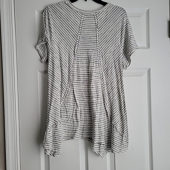 Signature Studio Women's Blouse - Picture 5 of 10